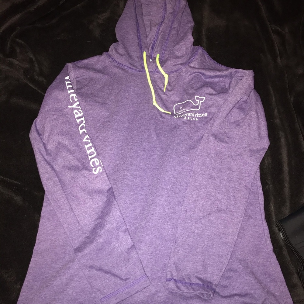 Vineyard Vines hoodie